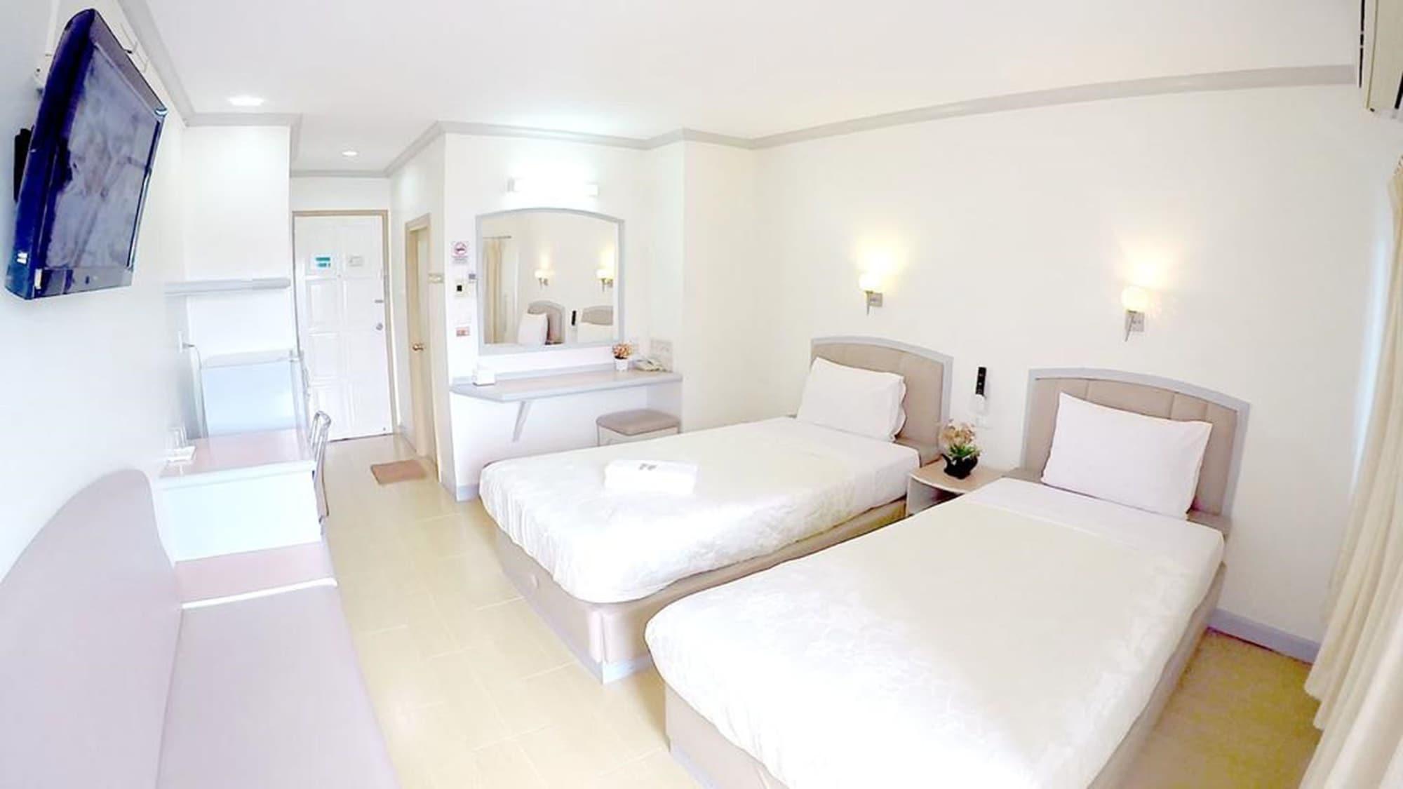 P.A. Place Hotel Nakhon Sawan Luaran gambar
