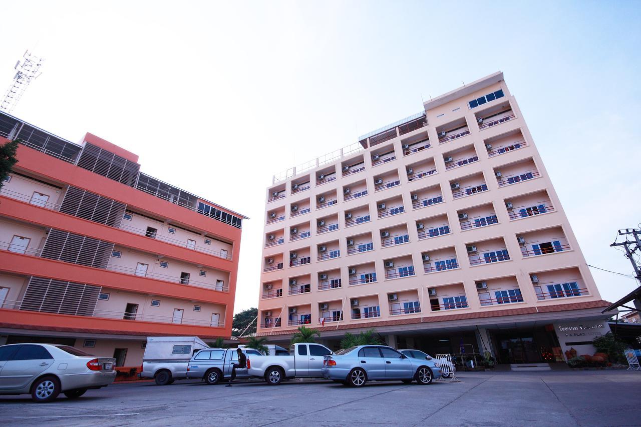 P.A. Place Hotel Nakhon Sawan Luaran gambar