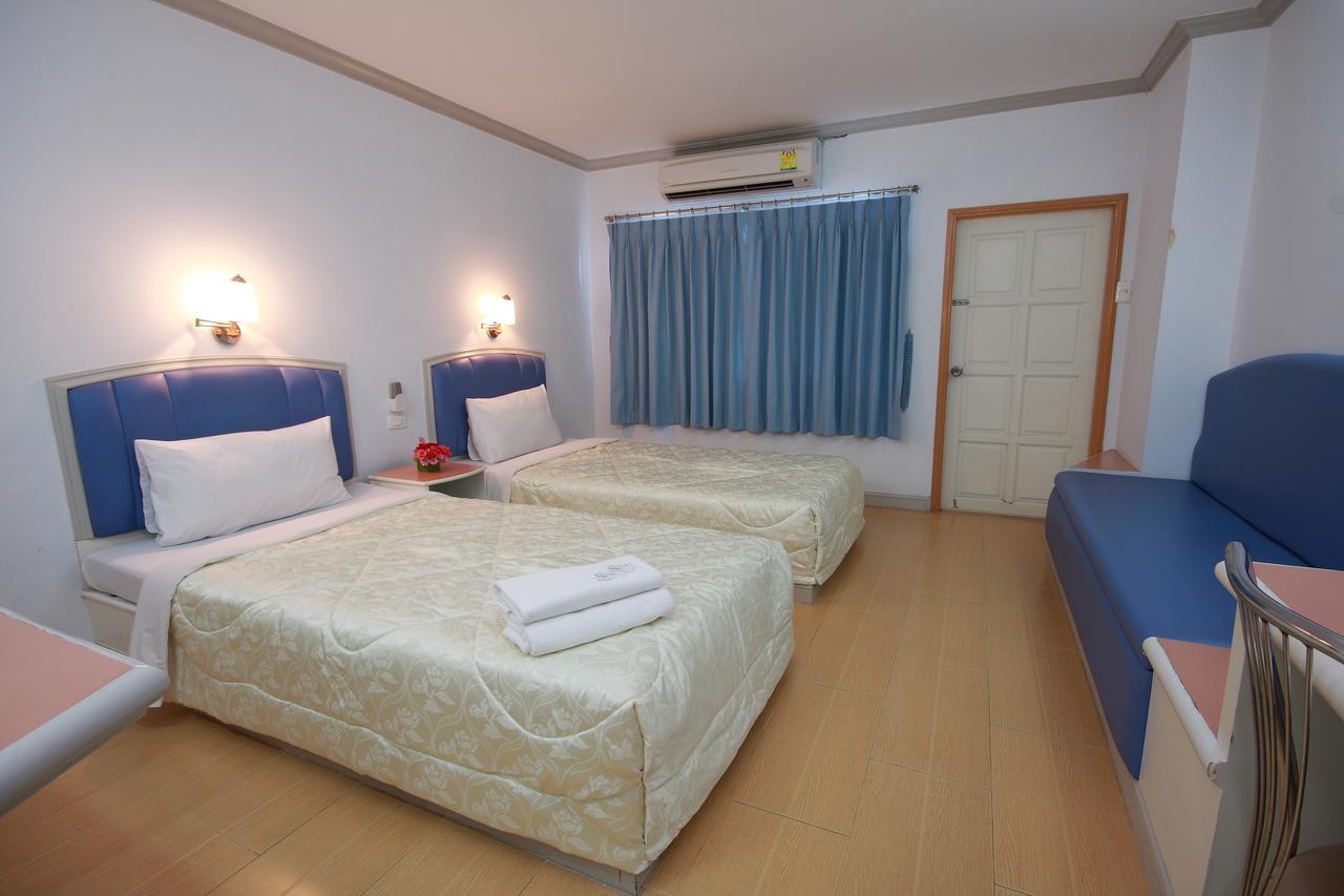 P.A. Place Hotel Nakhon Sawan Luaran gambar